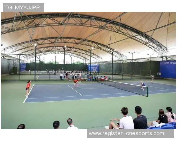 赛后复盘成都网球队与广州网球队的精彩对决与经验总结