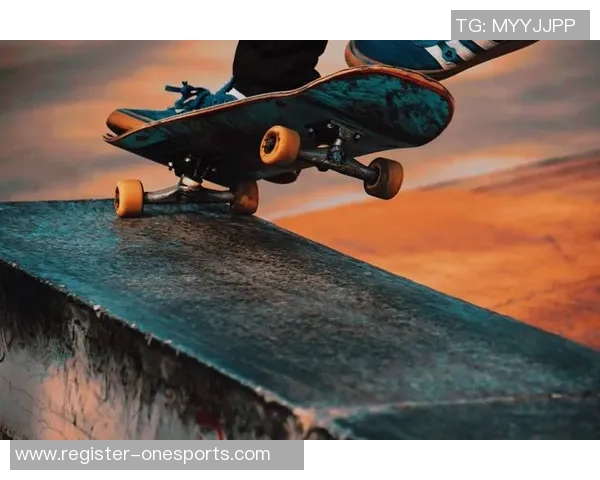 成都滑板队反击体育的崛起与运动滑板热潮的深度解析 成都滑板队反击体育的崛起与运动滑板热潮的深度解析