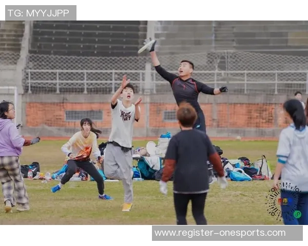 重庆飞盘队在运动飞盘心理素质排行榜中荣获第二名展现团队实力与精神风貌